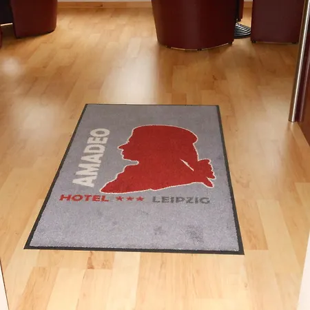 Hotel Amadeo 3*